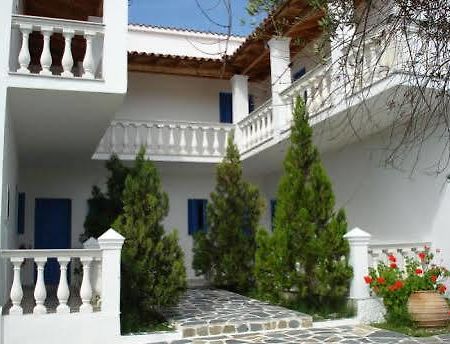 Blue Garden Apartments Κέρκυρα Εξωτερικό φωτογραφία
